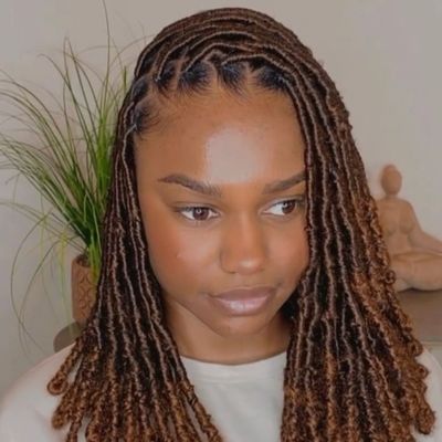 Artificial locs shoulder